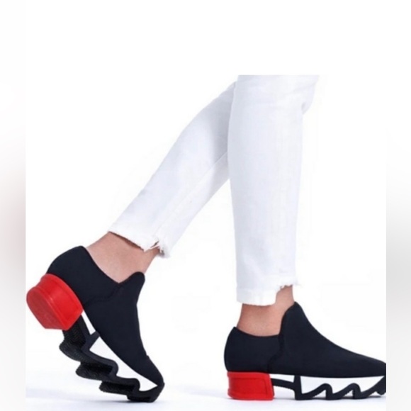 iRi Shoes - iRi Red-Black Leather Platform Sneakers sz 7